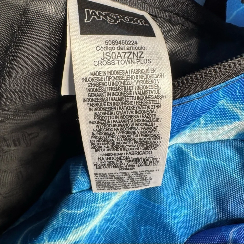 JanSport Cross Town Plus 17